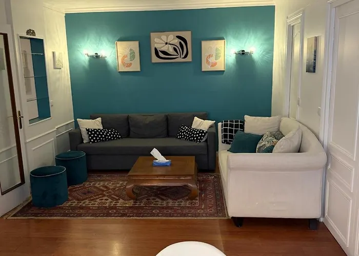 Trocadero Apartment Paris